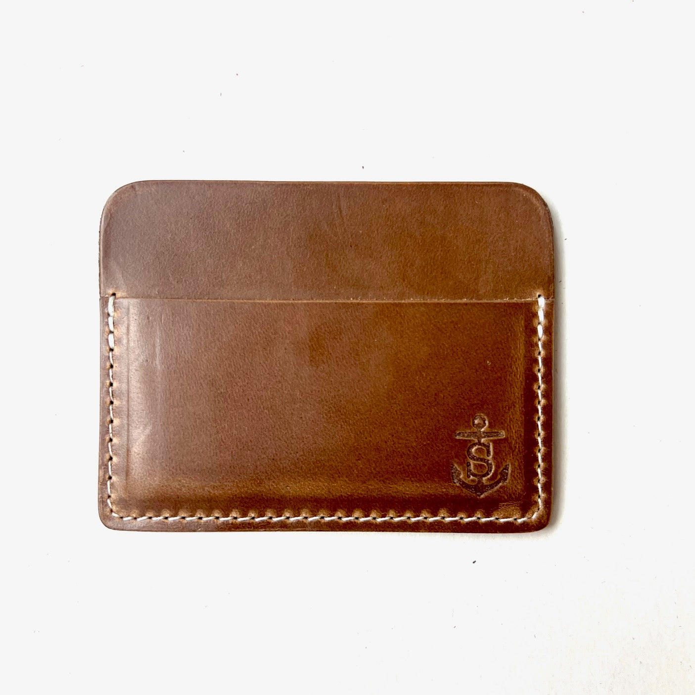 saddleback tobacco patina How might effect my leather bag? The two front pockets have pockets behind them too The unique finishes of Saddleback